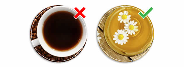 Evitate il caffè già dal pomeriggio e sostituitelo con una tisana rilassante